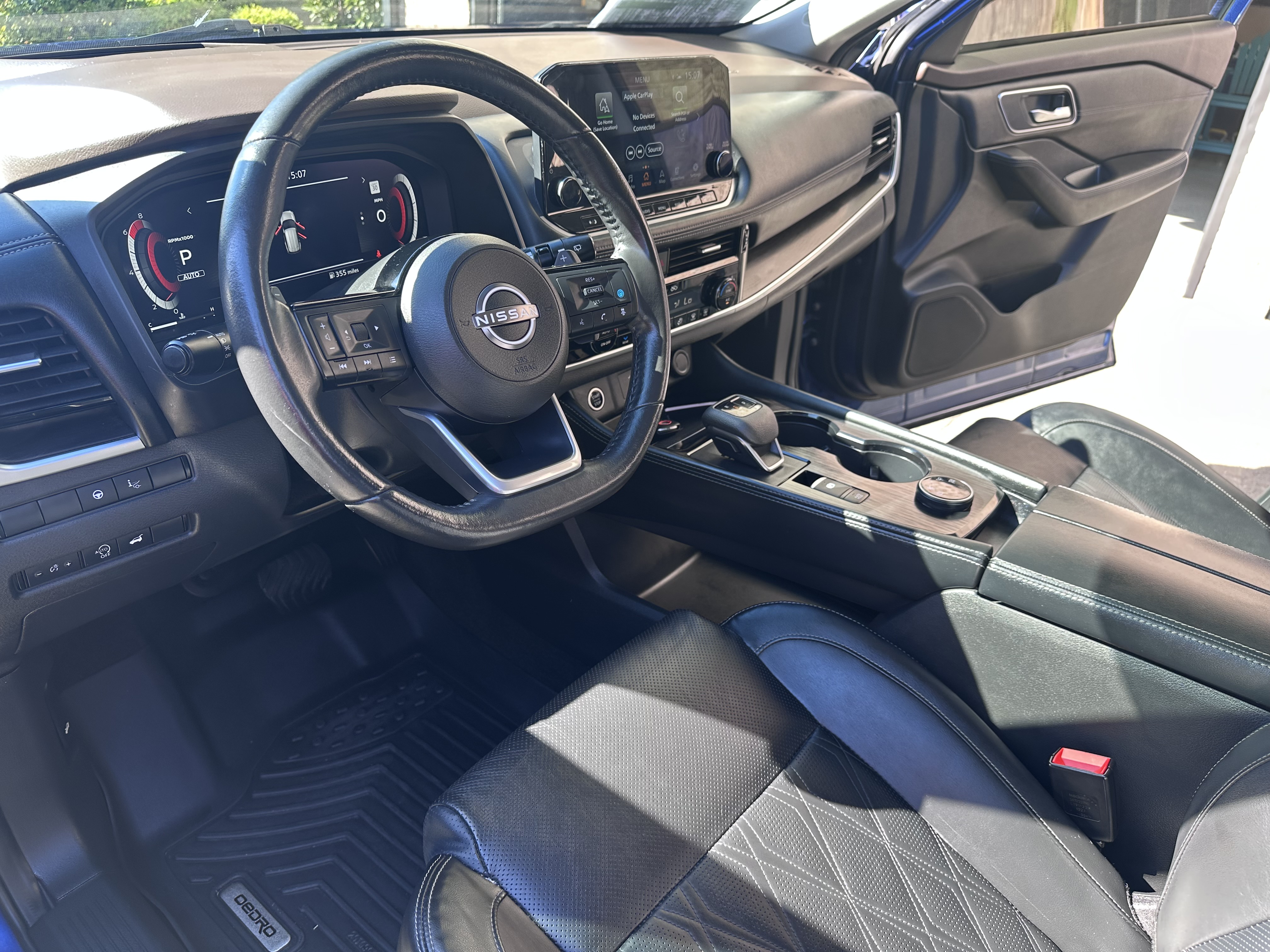 Used 2023 Nissan Rogue Platinum w/ Platinum Premium Package AWD/4WD image 12