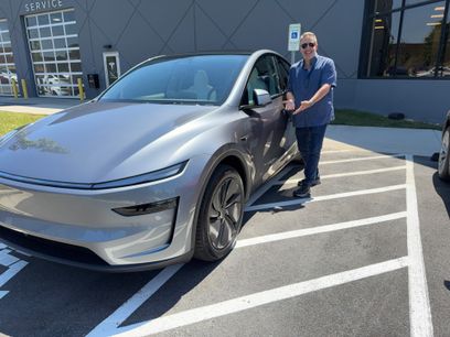 Used 2026 Tesla Model Y Long Range