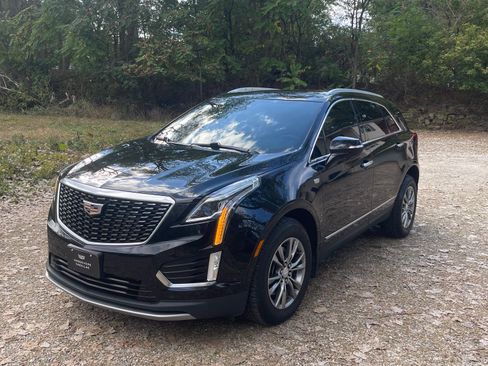 Used 2021 Cadillac XT5 Premium Luxury image 1
