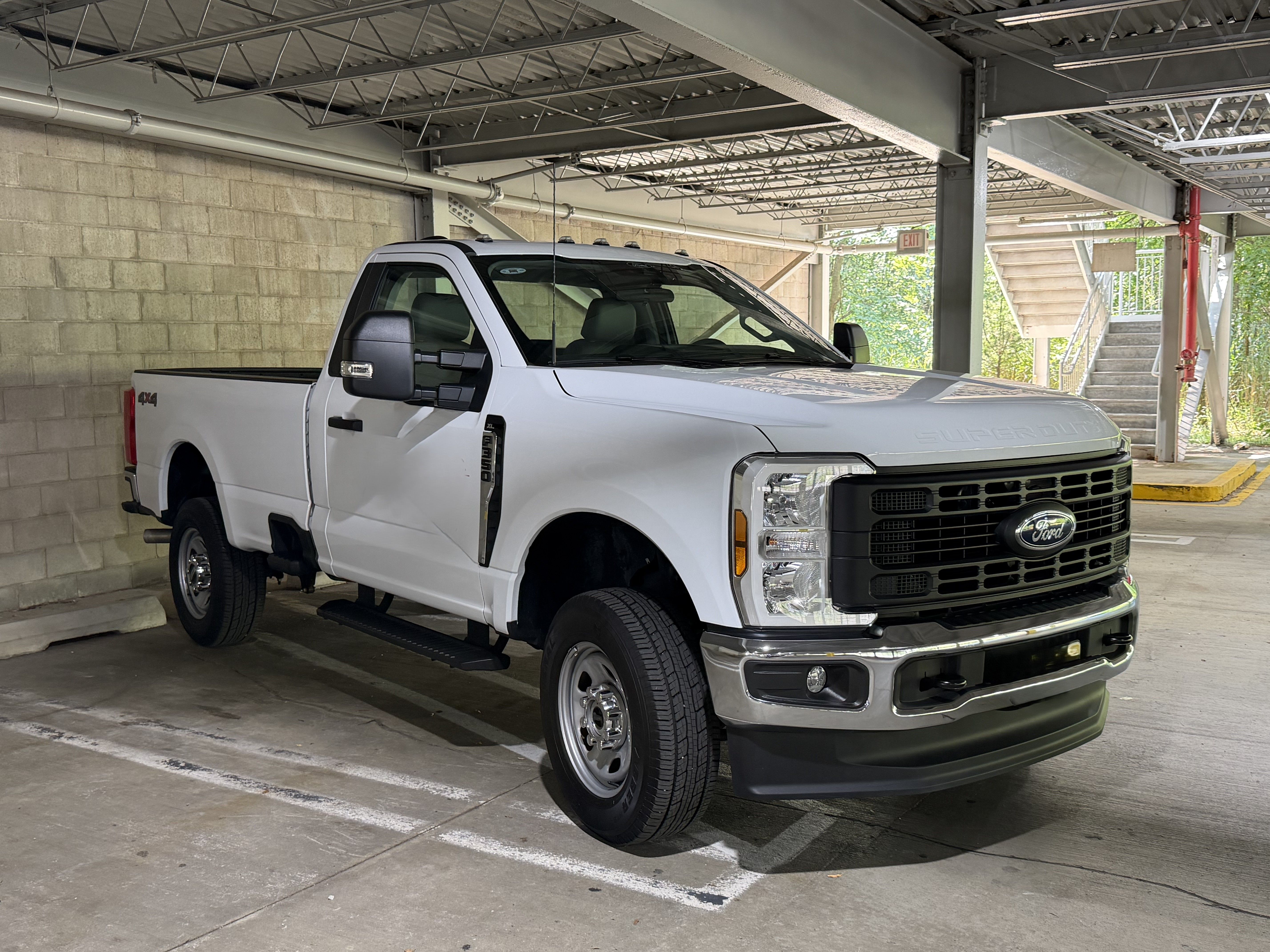 Used 2024 Ford F350 XL w/ Snow Plow Prep Package AWD/4WD image 4
