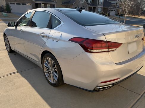 Used 2015 Hyundai Genesis 3.8 w/ Option Group 04 image 6