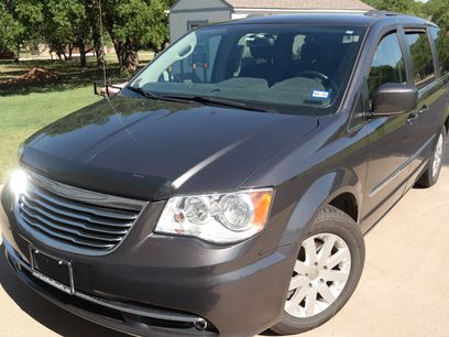 Used 2016 Chrysler Town & Country Touring
