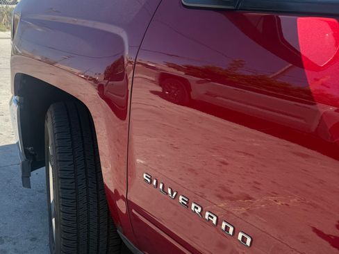 Used 2018 Chevrolet Silverado 1500 LT w/ All Star Edition image 9