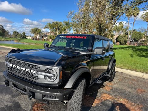 Used 2021 Ford Bronco Badlands image 1