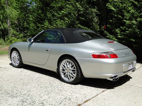 Used 2003 Porsche 911 Carrera image 5