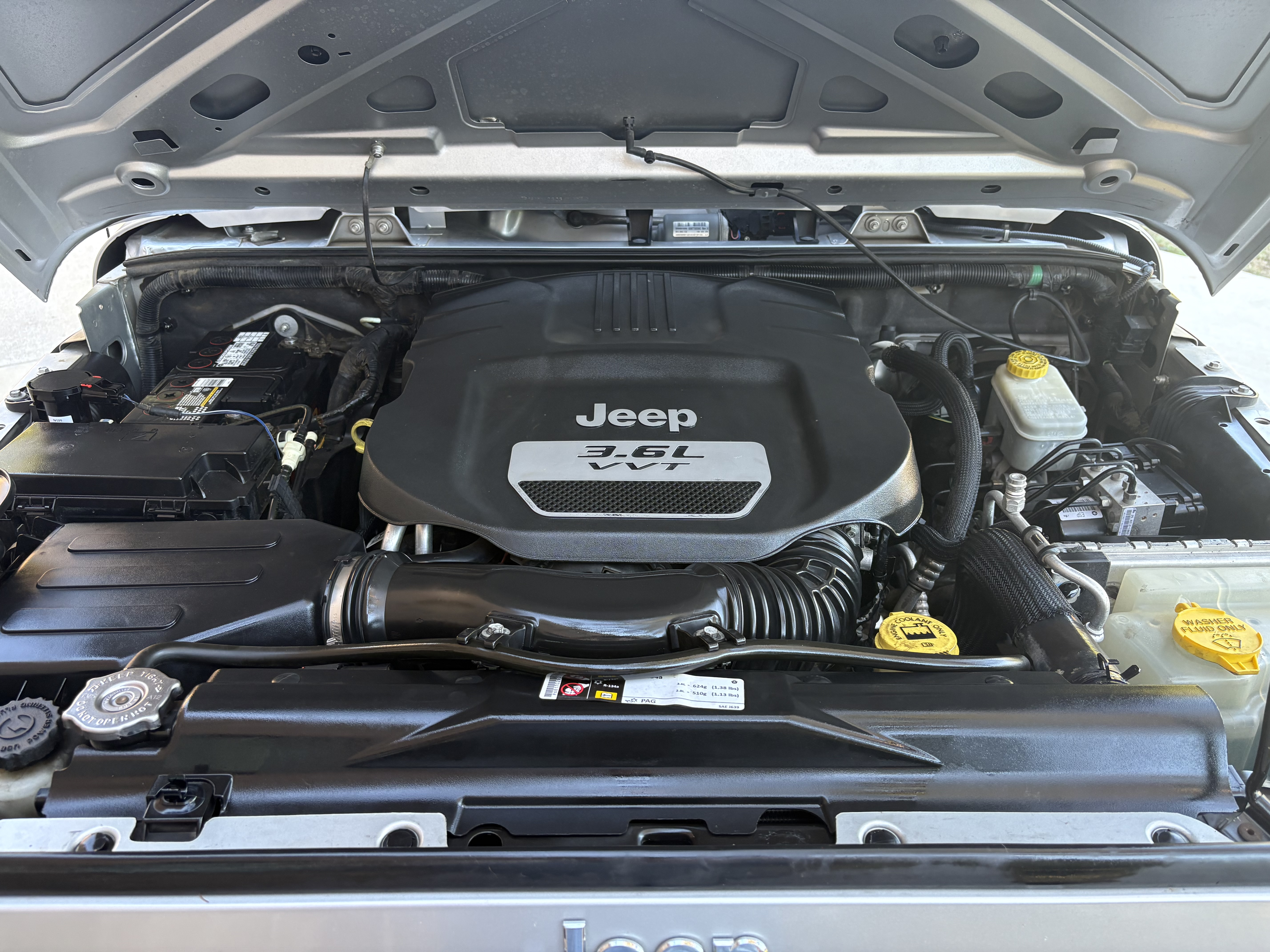 Used 2012 Jeep Wrangler Sport AWD/4WD image 11