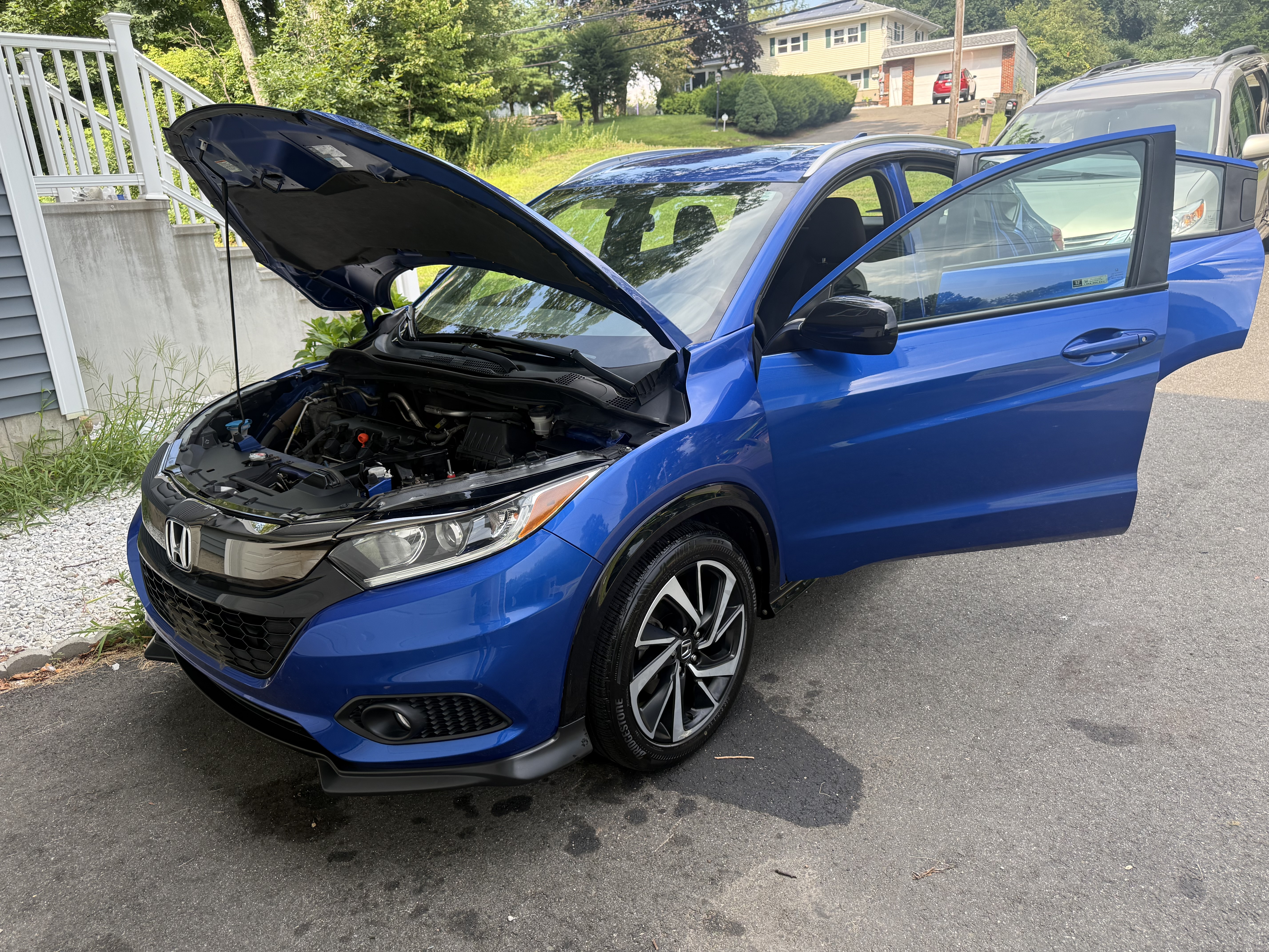 Used 2019 Honda HR-V Sport image 11