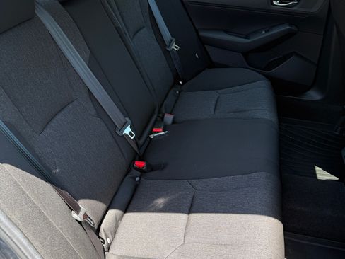 Used 2025 Honda Accord SE image 6