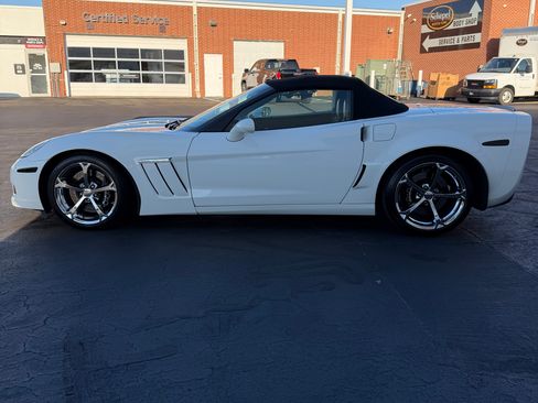 Used 2013 Chevrolet Corvette Grand Sport w/ 3LT Preferred Equipment Group RWD image 27