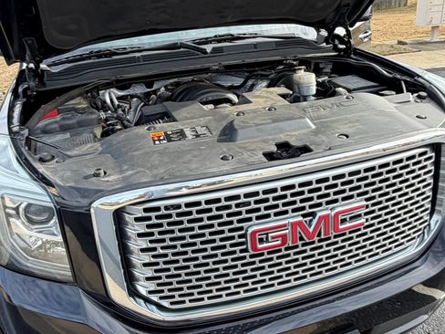 Used 2016 GMC Yukon Denali w/ Open Road Package AWD/4WD image 2
