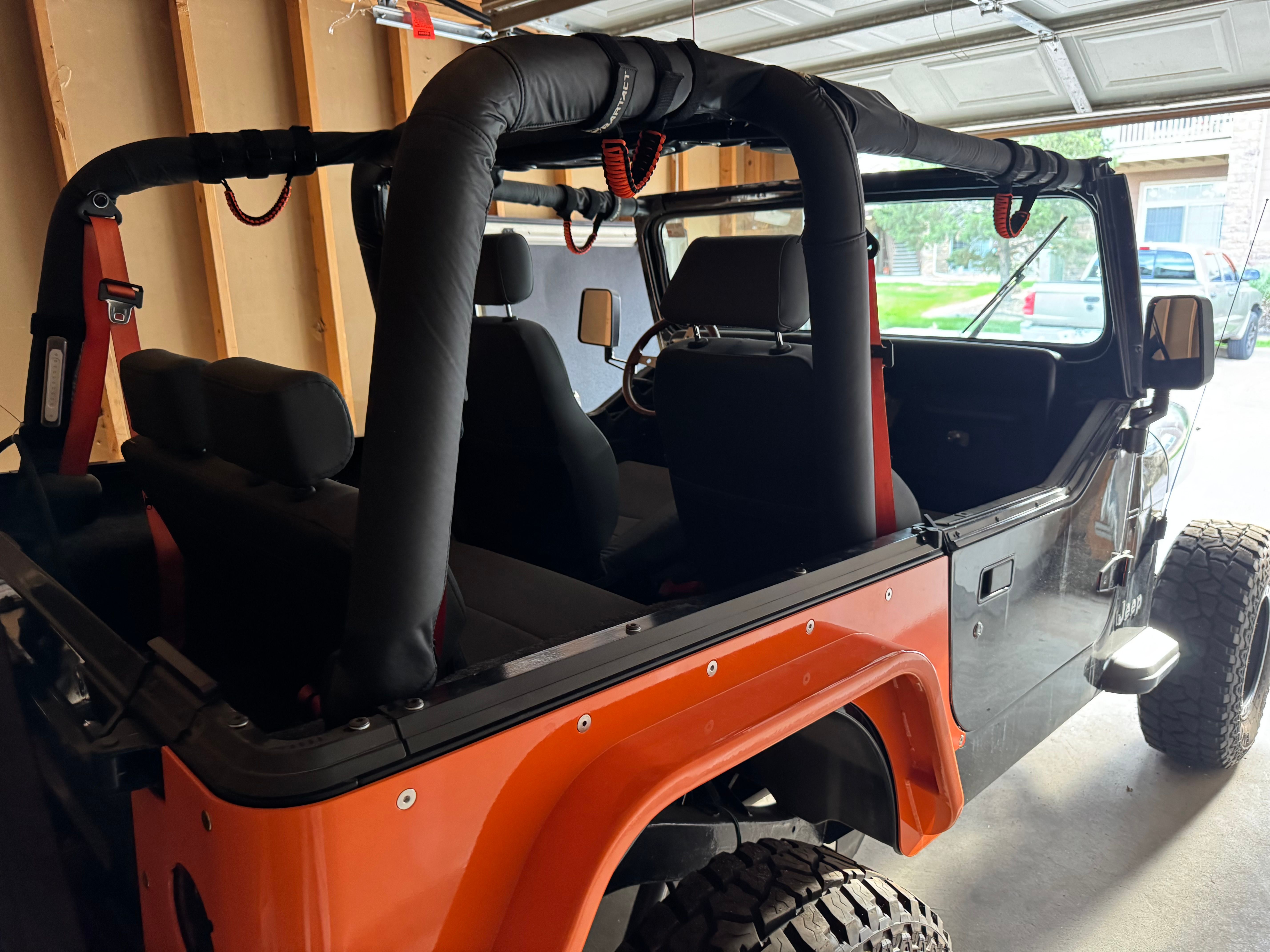 Used 1994 Jeep Wrangler SE AWD/4WD image 1