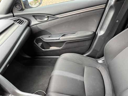 Used 2018 Honda Civic EX image 11