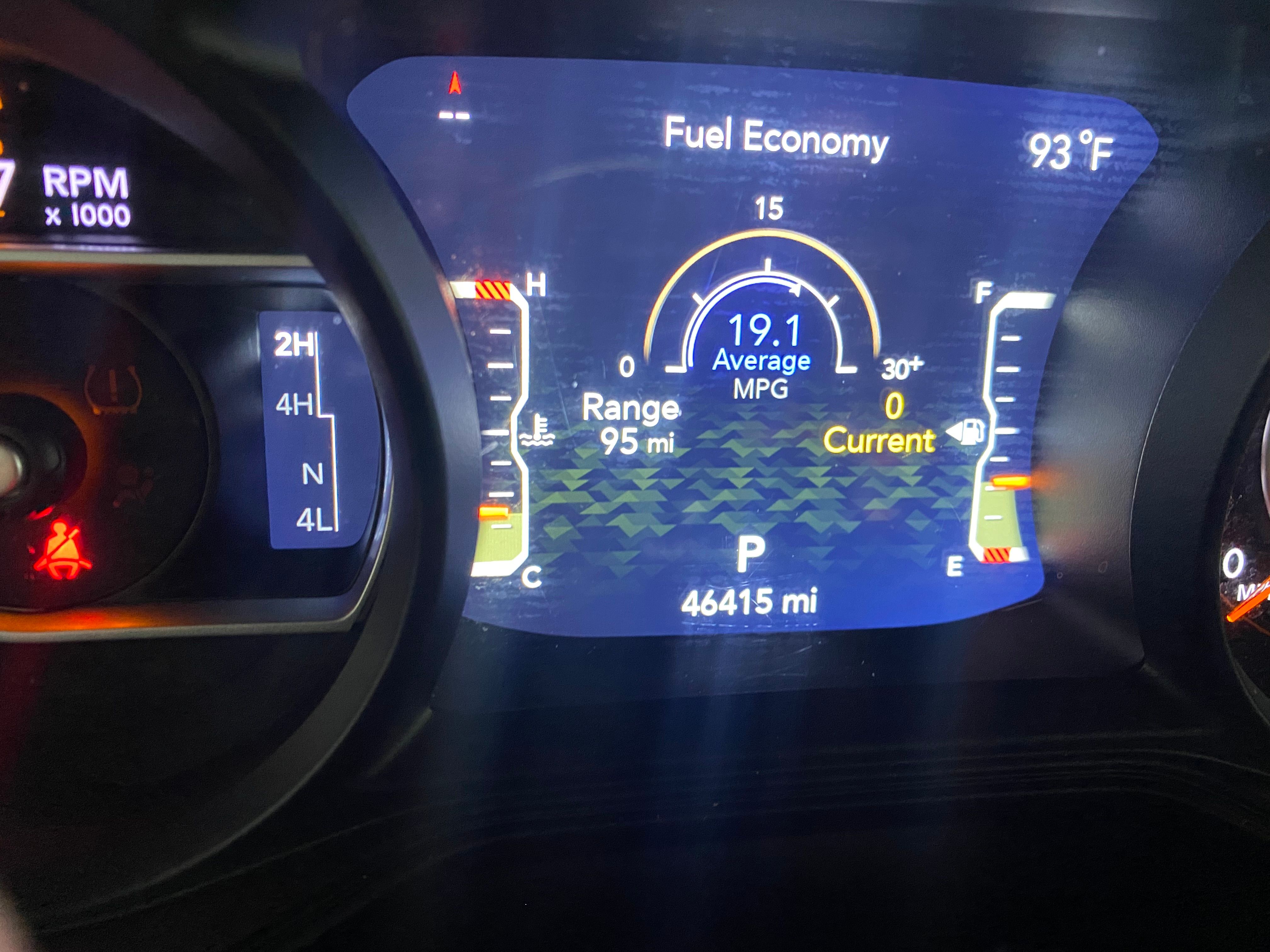 Used 2024 Jeep Wrangler Unlimited Sahara w/ Technology Group AWD/4WD image 11
