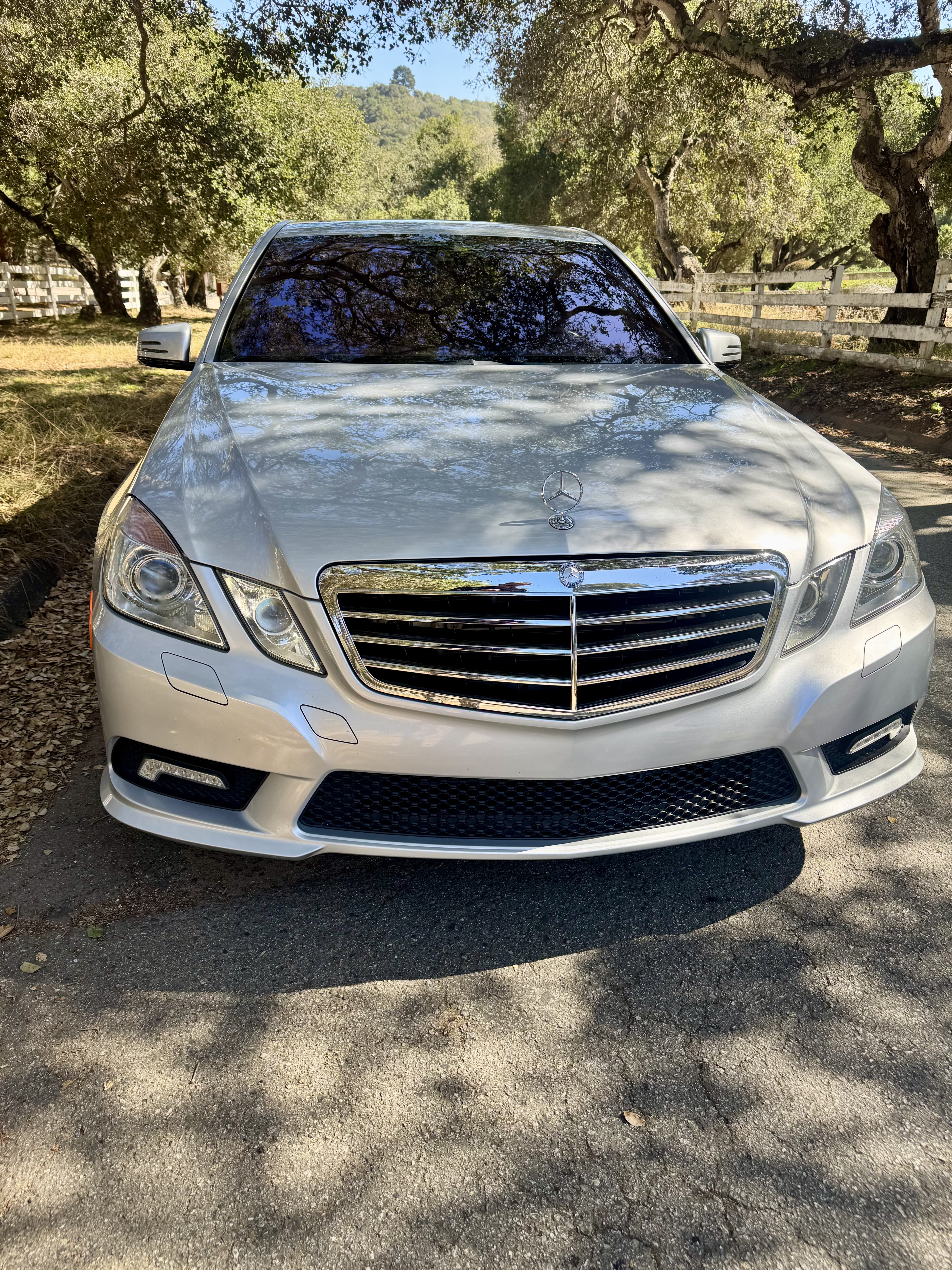 Used 2011 Mercedes-Benz E 550 Sedan image 13