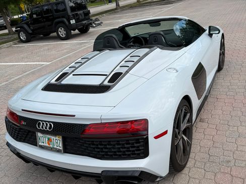 Used 2023 Audi R8 V10 performance image 6