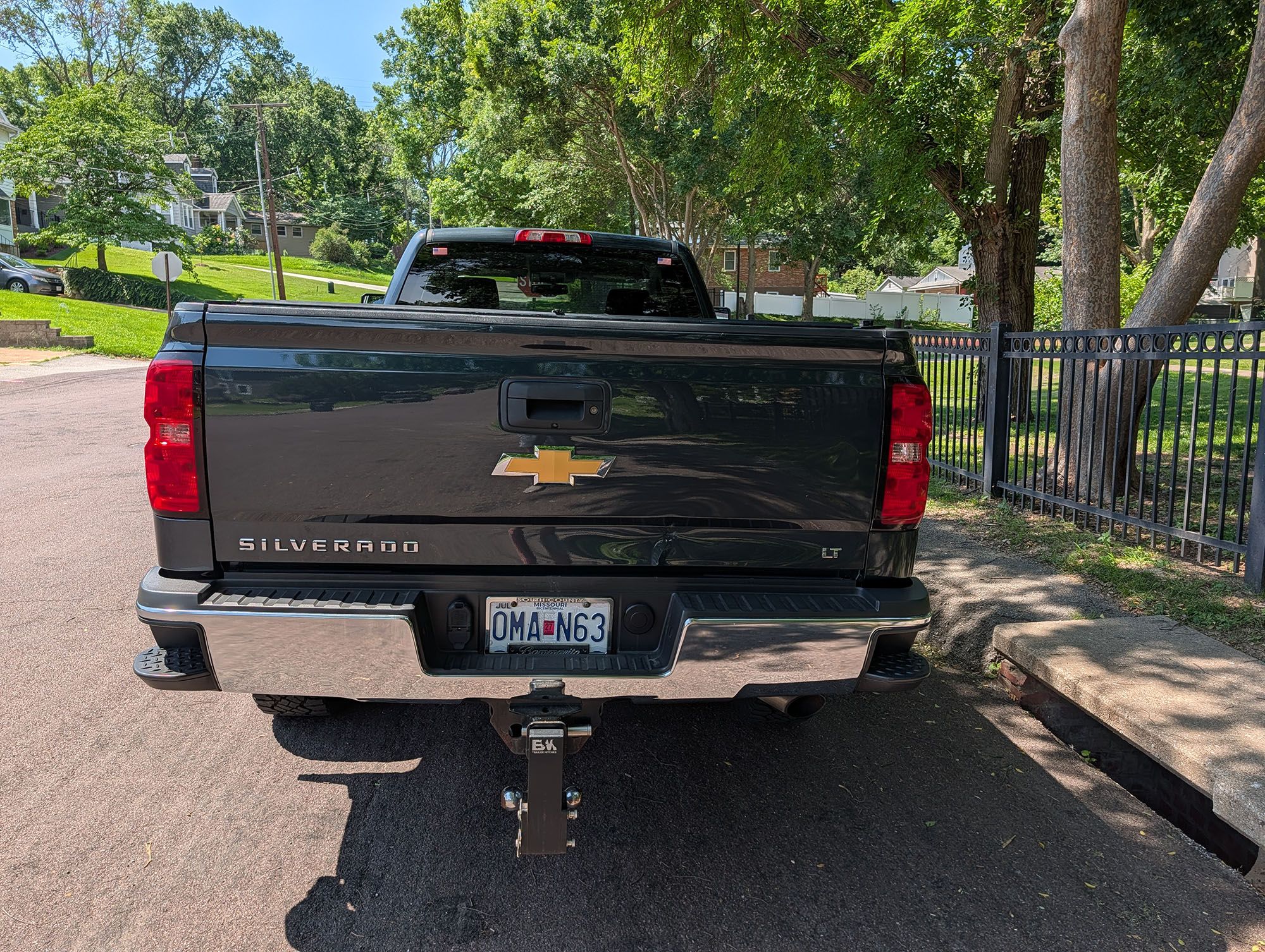 Used 2017 Chevrolet Silverado 2500 LT AWD/4WD image 11