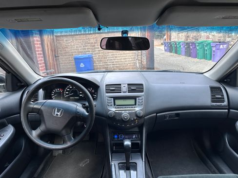 Used 2007 Honda Accord VP image 15