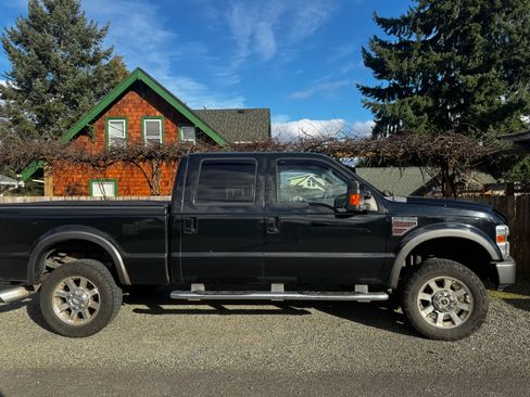 Used 2008 Ford F350 FX4 image 1