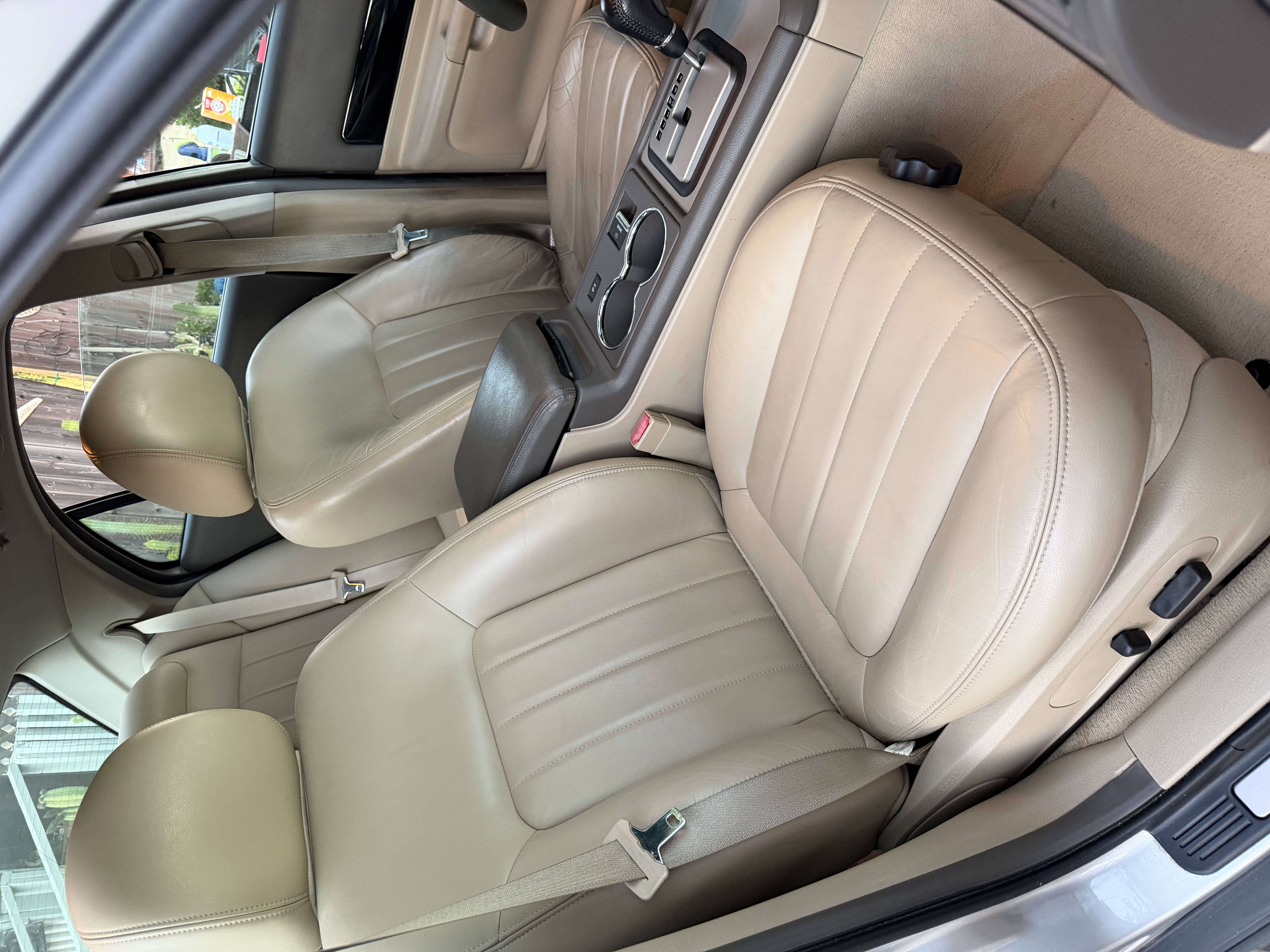 Used 2005 Lincoln LS RWD image 9
