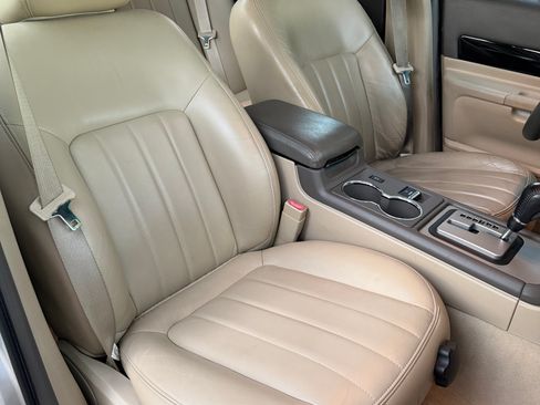 Used 2005 Lincoln LS RWD image 9