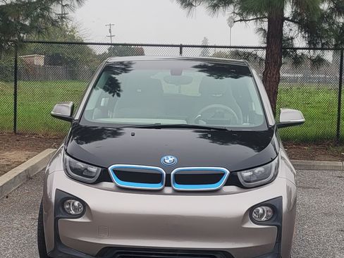 Used 2014 BMW i3 image 2