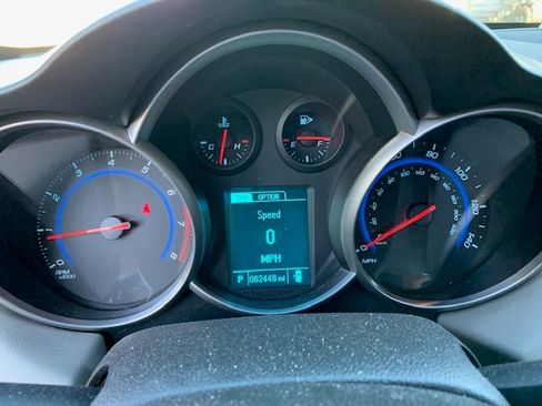 Used 2016 Chevrolet Cruze LS image 28