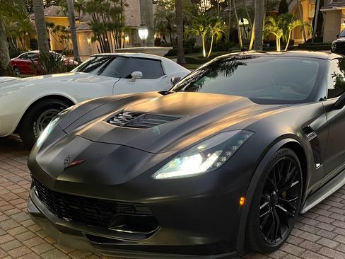 Used 2016 Chevrolet Corvette Z06 w/ 2LZ Preferred Equipment Group RWD image 10
