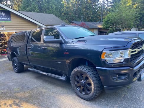 Used 2020 RAM 2500 Big Horn w/ Level 1 Equipment Group AWD/4WD image 5