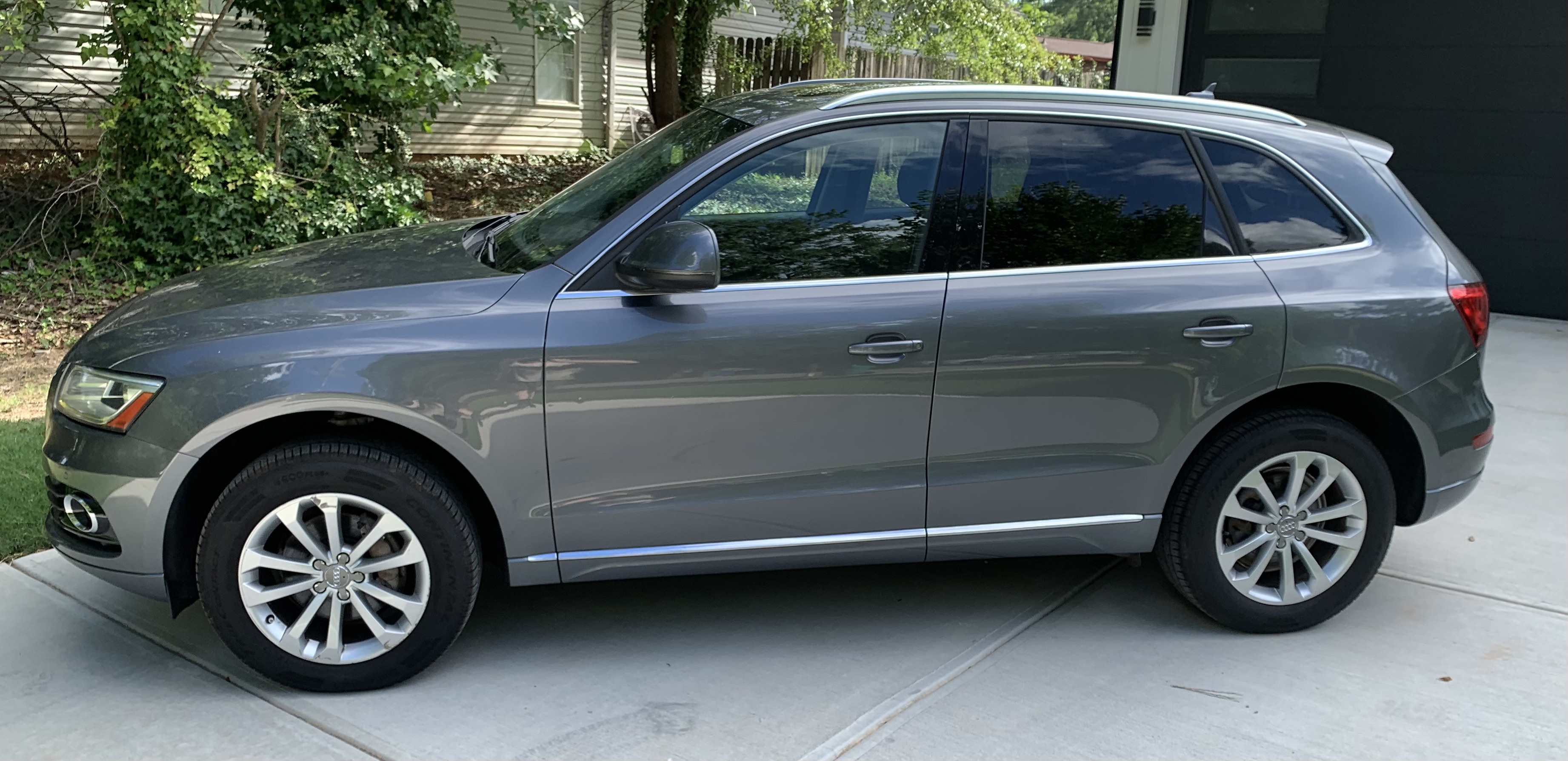 Used 2013 Audi Q5 2.0T Premium Plus w/ Premium Plus Pkg AWD/4WD image 4