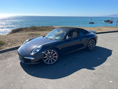 Used 2014 Porsche 911 Carrera S image 10