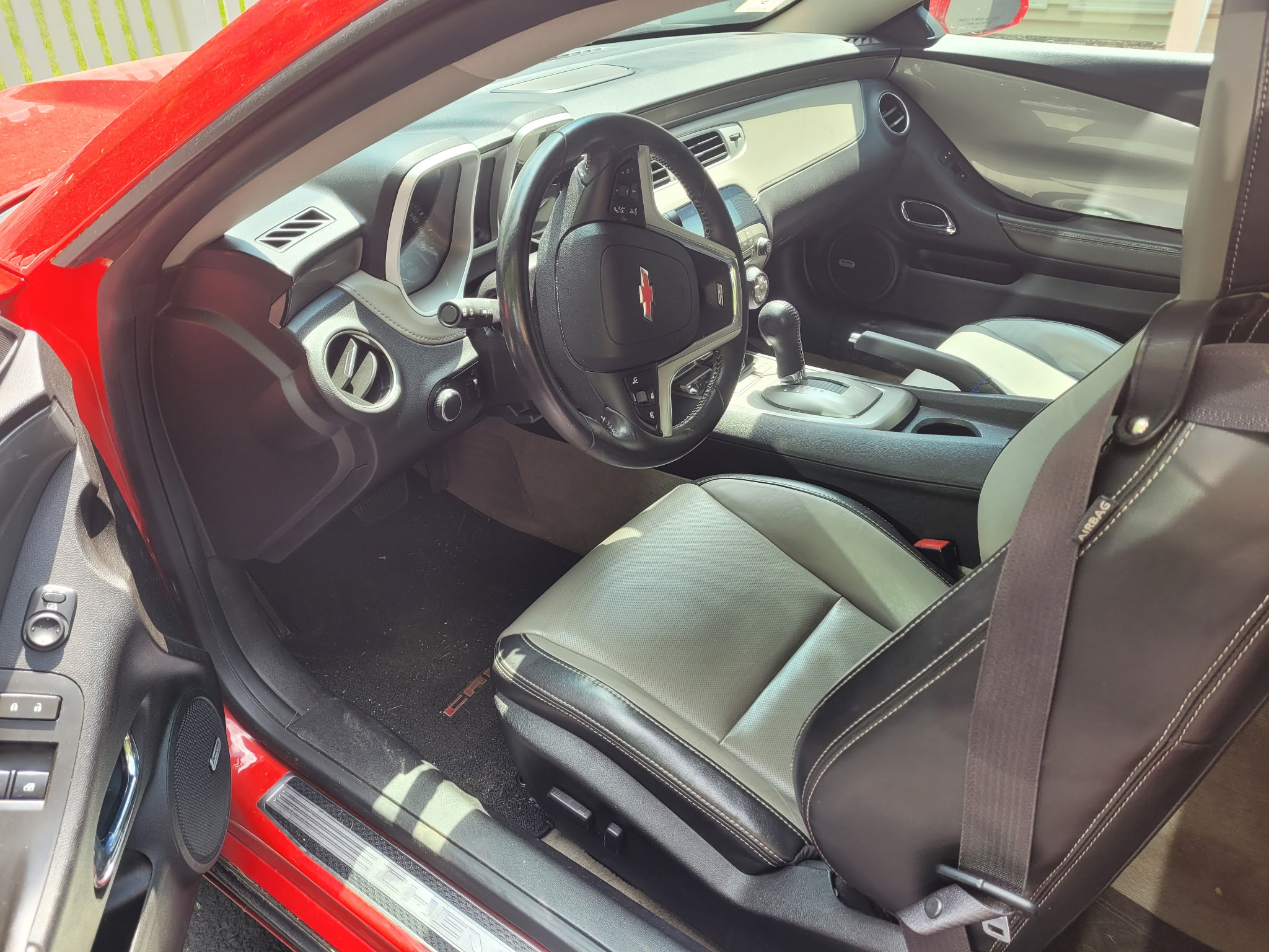 Used 2012 Chevrolet Camaro SS w/ RS Package RWD image 4