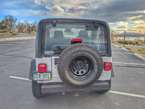 Used 2003 Jeep Wrangler X image 8
