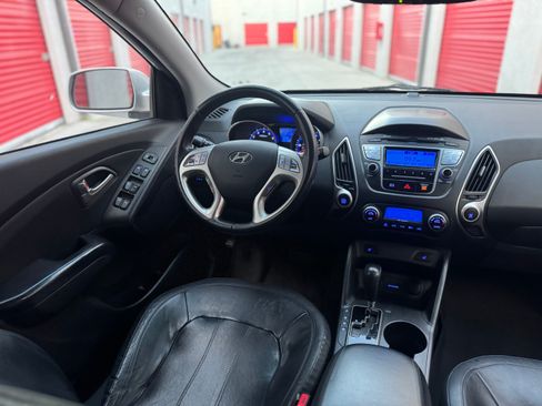 Used 2013 Hyundai Tucson Limited image 10