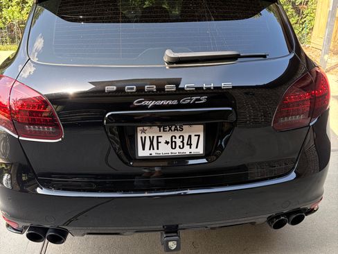 Used 2013 Porsche Cayenne GTS AWD/4WD image 4