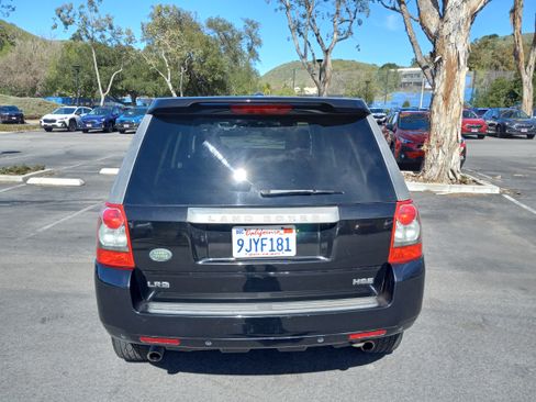 Used 2009 Land Rover LR2 HSE image 5