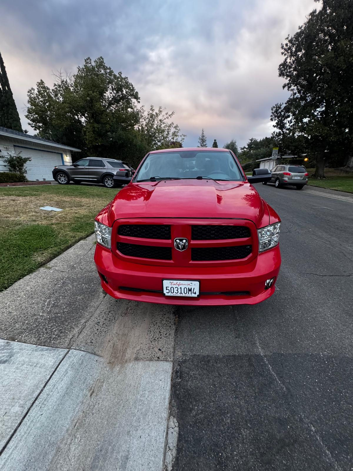 Used 2017 RAM 1500 Express AWD/4WD image 1