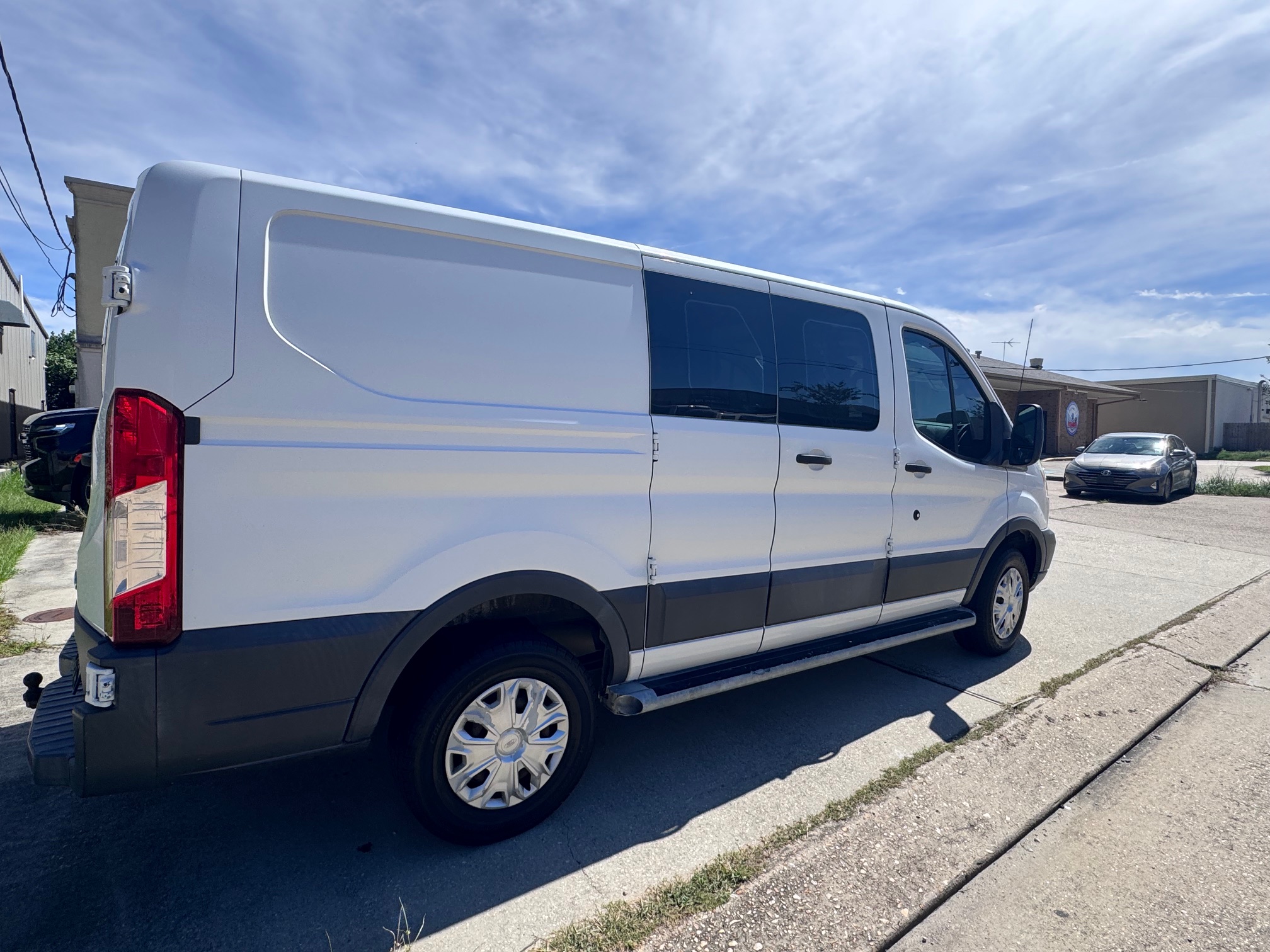 Used 2015 Ford Transit 250 130 Low Roof w/ Exterior Upgrade Package RWD image 5