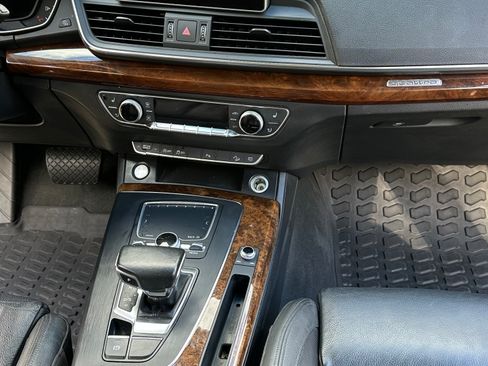 Used 2018 Audi Q5 2.0T Premium Plus image 20