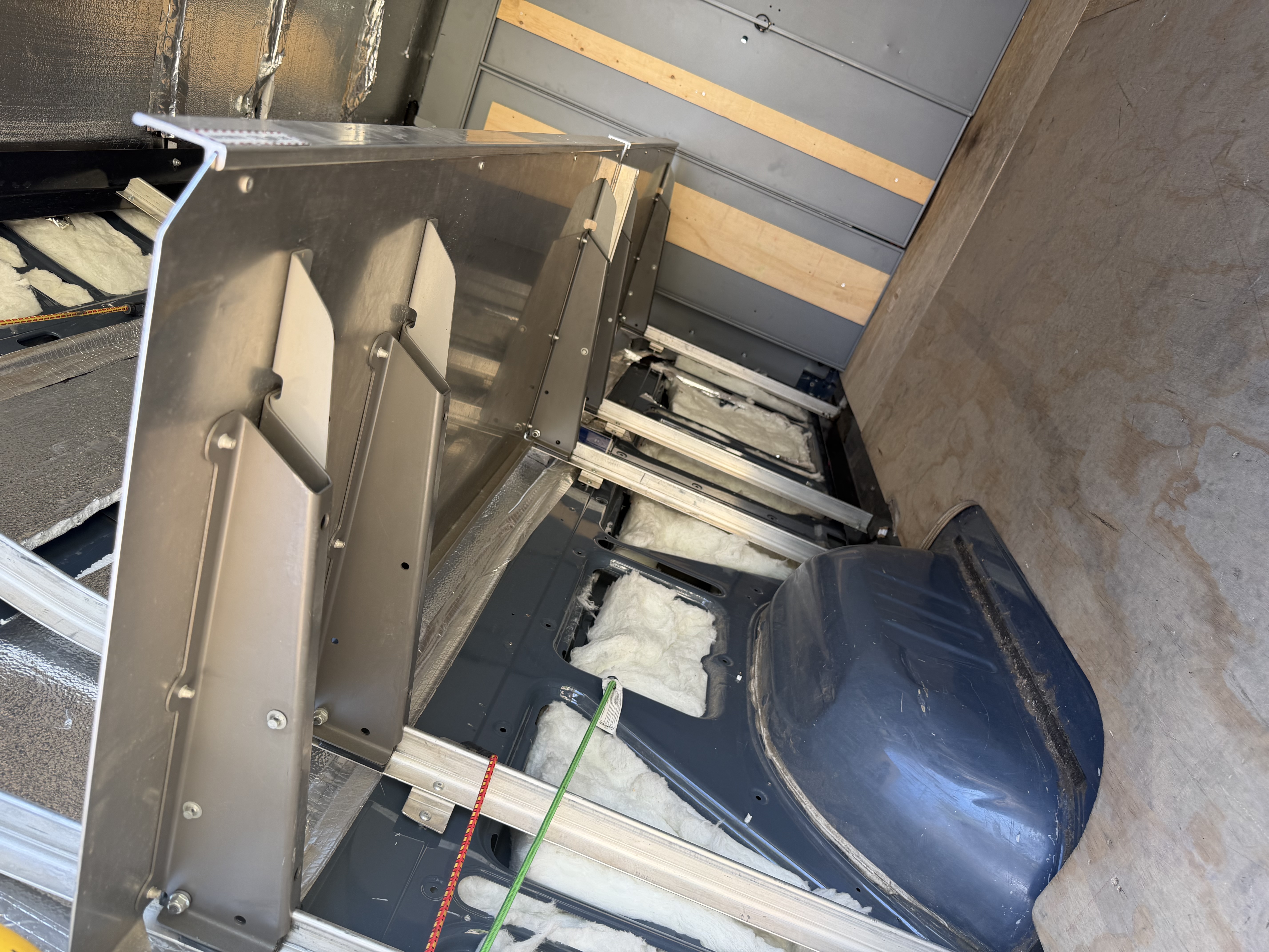 Used 2018 Mercedes-Benz Sprinter 2500 image 21