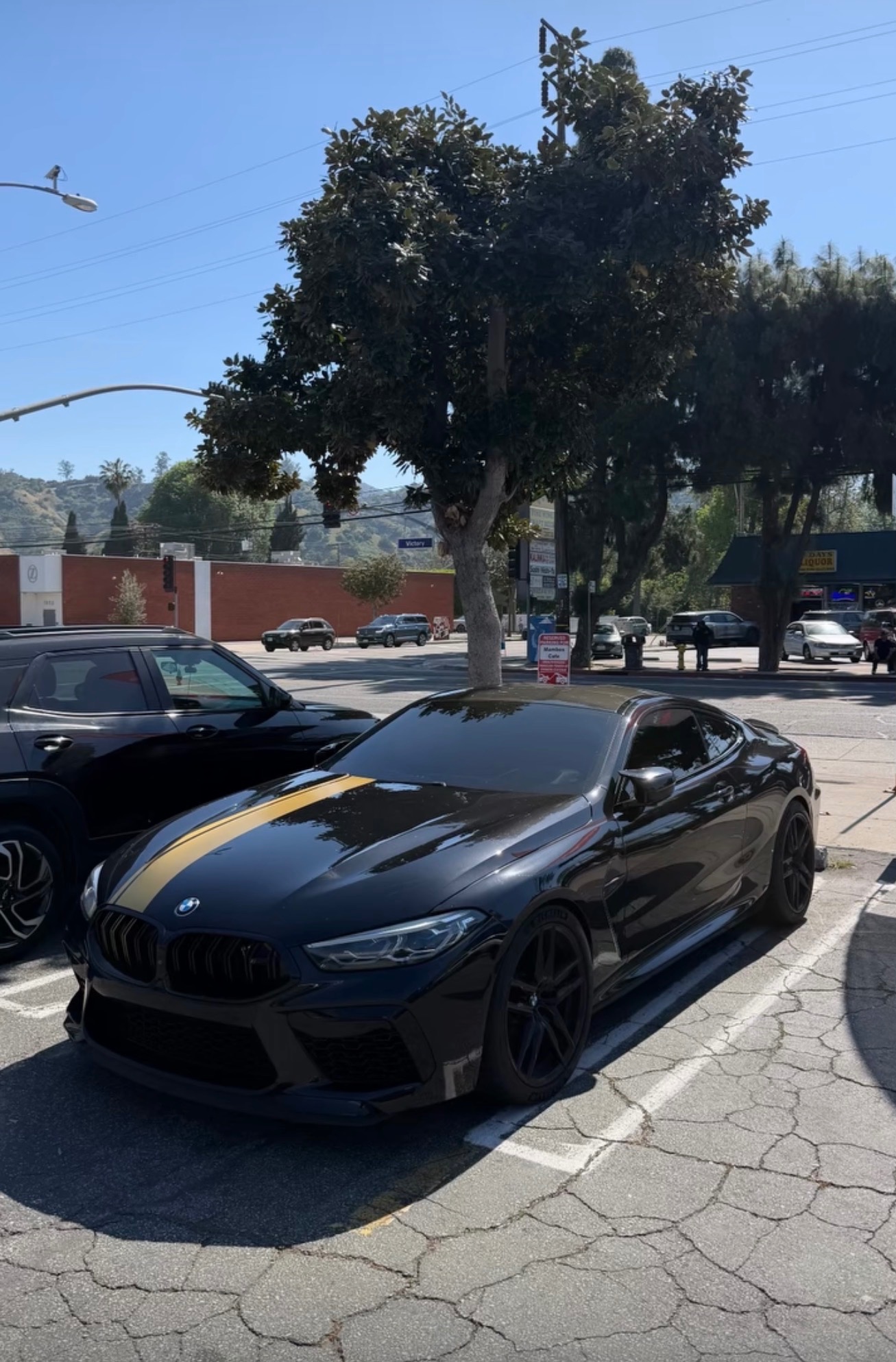 Used 2020 BMW M8 Coupe w/ Driving Assistance Package AWD/4WD image 4