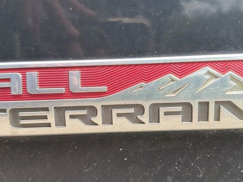 Used 2016 GMC Canyon SLE w/ All Terrain Package AWD/4WD image 2