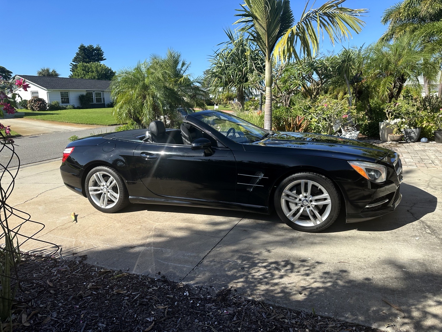 Used 2013 Mercedes-Benz SL 550 image 6