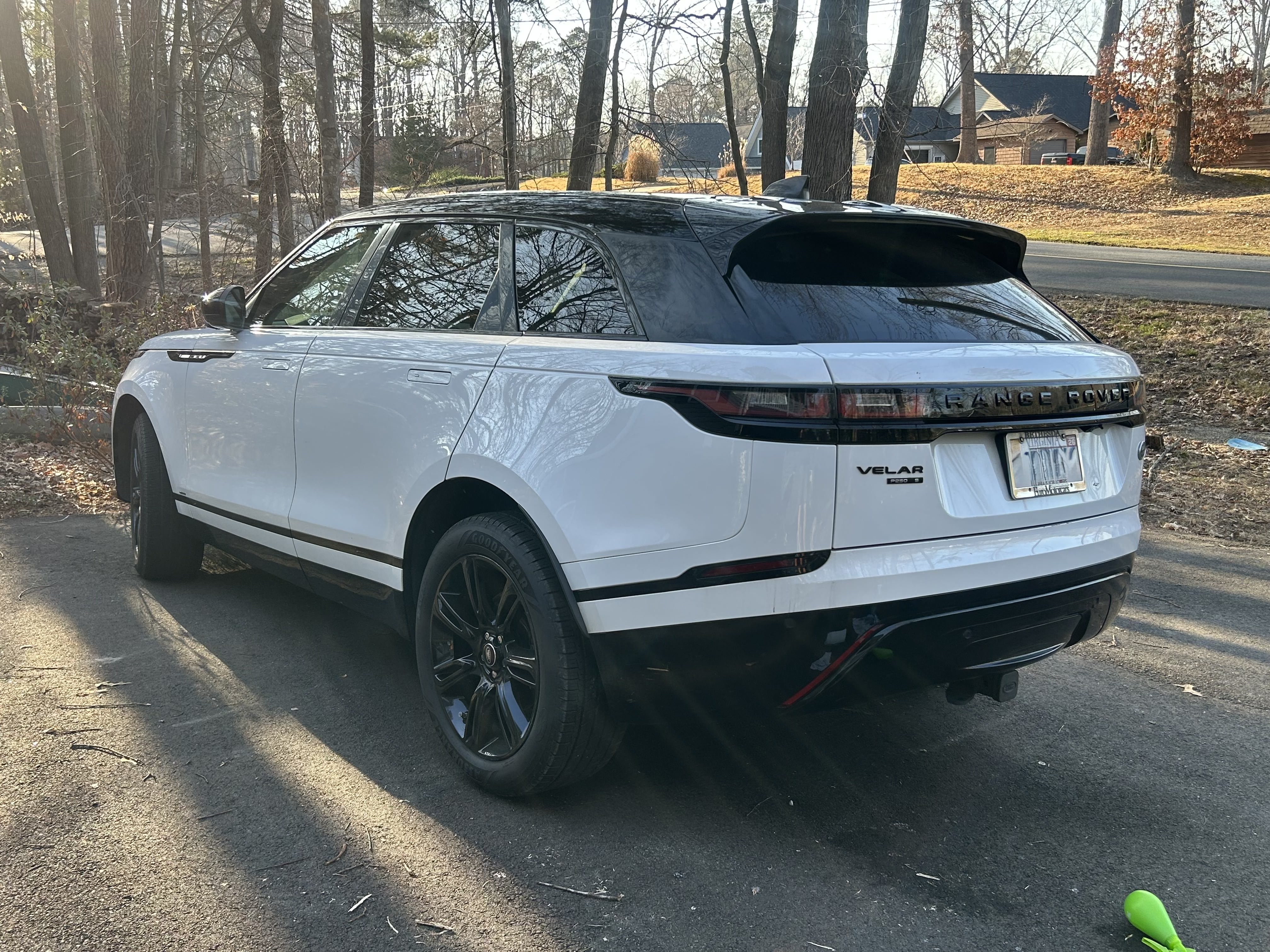 Used 2020 Land Rover Range Rover Velar R-Dynamic S AWD/4WD image 7