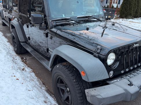 Used 2014 Jeep Wrangler Unlimited Sport w/ Quick Order Package 24S image 6