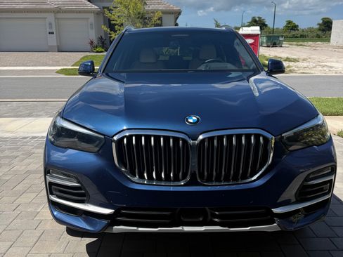 Used 2021 BMW X5 sDrive40i w/ Premium Package RWD image 4