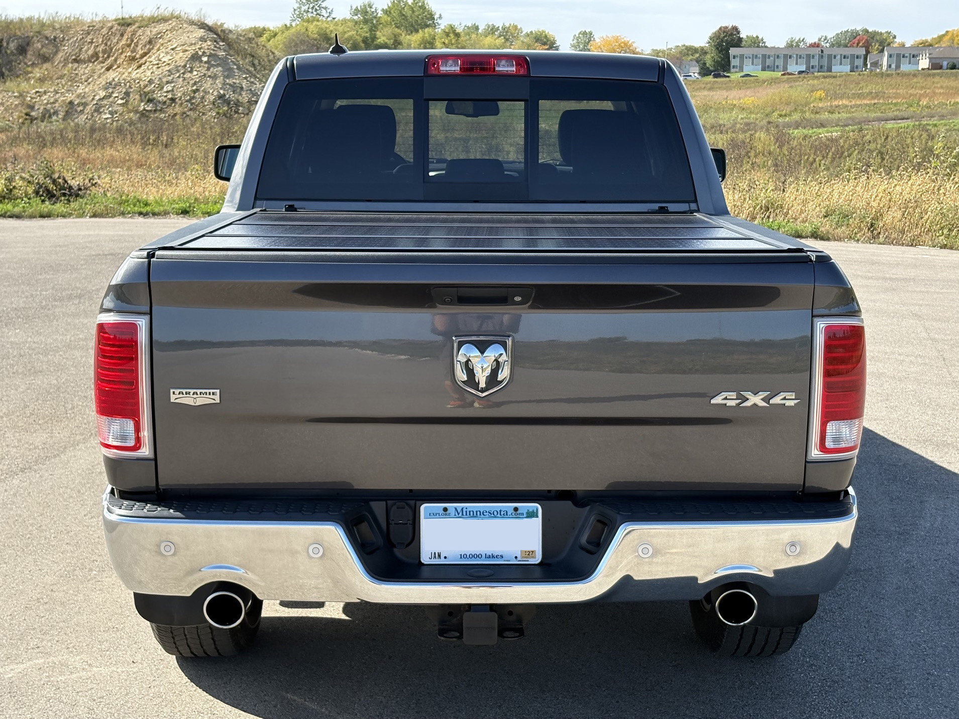 Used 2017 RAM 1500 Laramie w/ Convenience Group AWD/4WD image 10