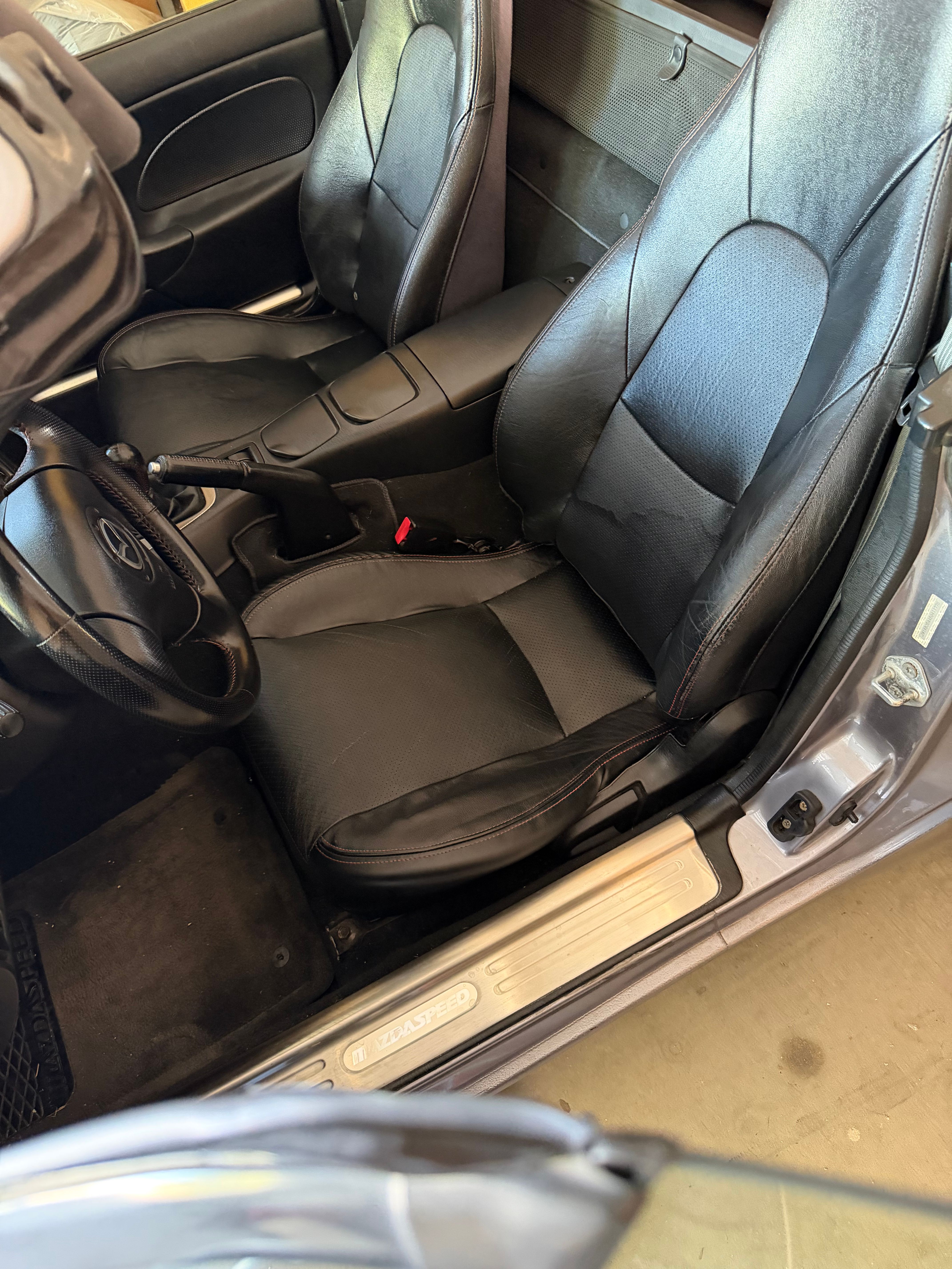 Used 2005 MAZDA MX-5 Miata MAZDASPEED RWD image 17