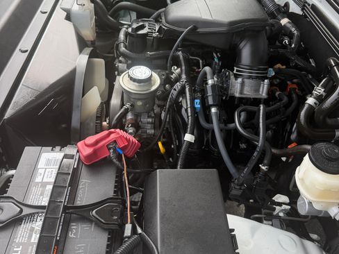 Used 2015 Toyota Tacoma 2WD Access Cab w/ SR5 Package image 13