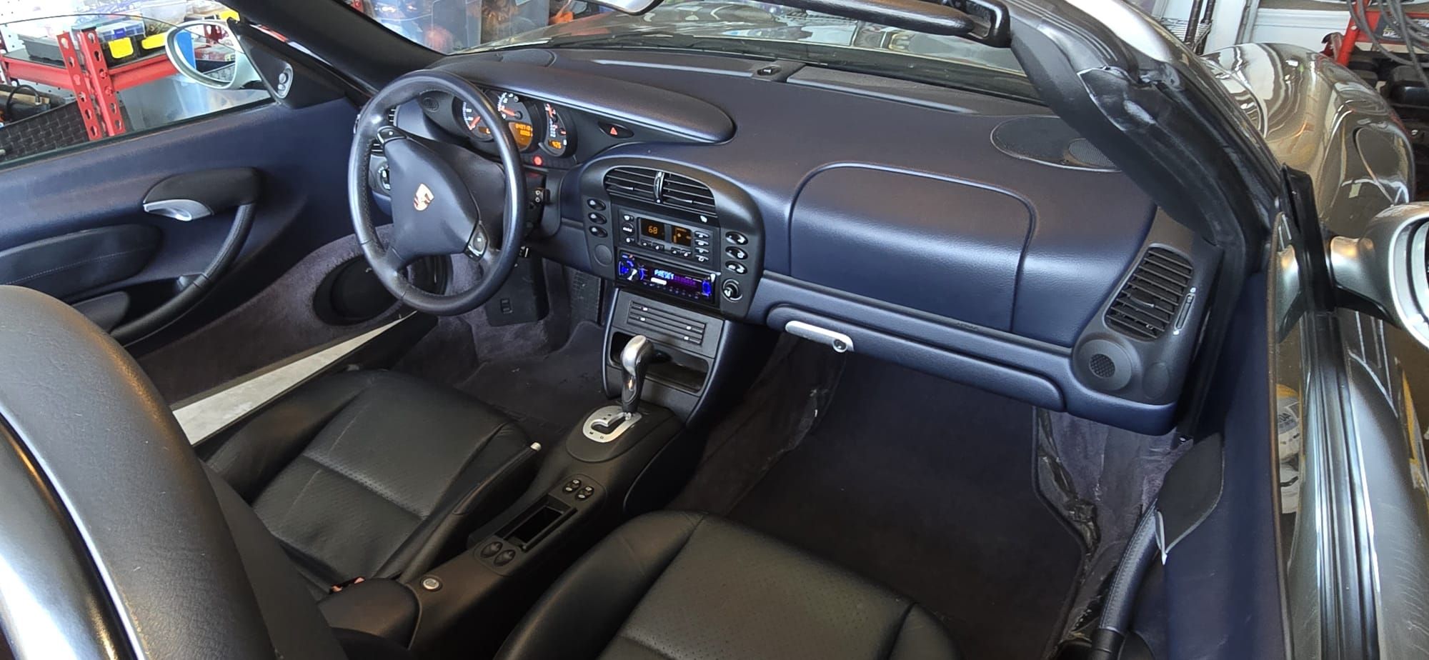 Used 2003 Porsche Boxster RWD image 9