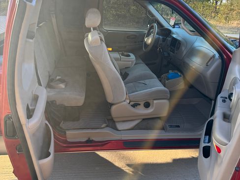 Used 2002 Ford F150 2WD SuperCab image 11